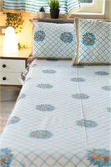 Sootisyahi 'The Garden Fence' Handblock Printed Cotton Bedsheet
