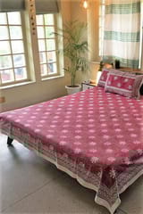 Sootisyahi 'Blooming Pink' Handblock Printed Cotton Bedsheet