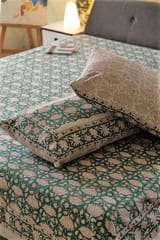 Sootisyahi 'First Blossom' Handblock Printed Cotton Bedsheet