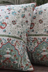 Sootisyahi 'Sada Bahar' Handblock Printed Cotton Cushion Cover Set