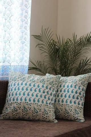 Sootisyahi 'Green Paisley' Handblock Printed Cotton Cushion Cover Set
