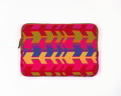 UMW - Colorful Chevron Laptop sleeve
