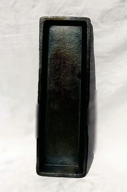 Terracotta by Sachii Longpi Black Pottery Tray Long