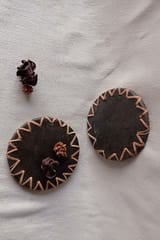Terracotta by Sachii Longpi Black Pottery Coaster Round