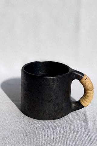 Terracotta by Sachii Longpi Black Pottery Tea / Coffee Cup
