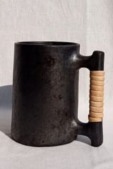 Terracotta by Sachii Longpi Black Pottery Beer Mug Large