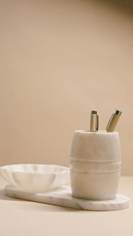 Vata Living-Marble  Moghul Marble Pen Stand