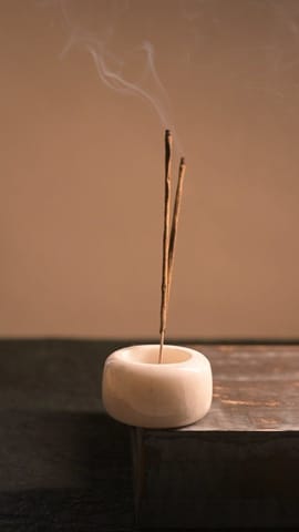 Vata Living-Marble Bela Marble Incense Holder