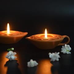 Craftlipi-QUEEN DIYA Candle Holder Set of 2 + 12 HD Candles FREE