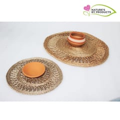Craftlipi-Handwoven Jute Table Mat Combo : Set of 1 Center Table Mat and 6 Medium Size Table Mat