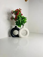 Country Clay-Donut Vase (Small) Made of Ceramic by Country Clay