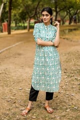 Sootisyahi 'Garden Glory' Azofree Handblock Printed Pure Cotton Kurti