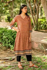 Sootisyahi 'Blushing Betel' Bagru Handblock Printed Pure Cotton Kurti