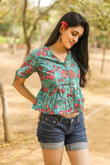 Sootisyahi 'Rouge-n-Roses' Azofree Handblock Printed Pure Cotton Crop Top