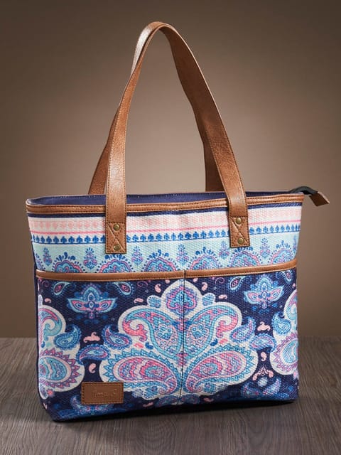 Vintage Turkish Kilim Bag, Ethnic Carpet Purse, Oversize Kilim weekender ,  Kilim Travel Bag