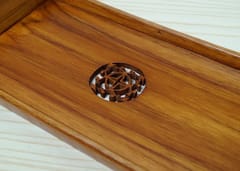 The Beehive India Small Comb Tray-Round Cutwork - Made of Teak Wood