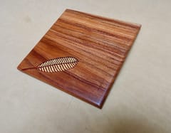 The Beehive India Leaf Trivet - Made of Teak Wood