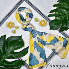 Freeque -  Lemony blue meringue | Scarf