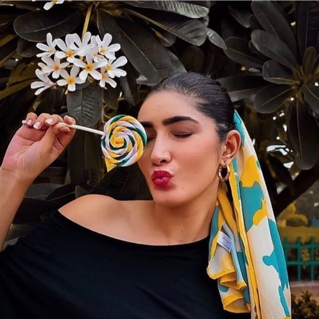 Freeque -  Lemony blue meringue | Scarf