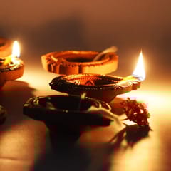 Craftlipi-Motiff Diya : Diwali Special - Set Of 12 Diyas & Cotton Wicks