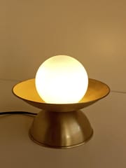Studio Indigene - Inversa - Brass Table Lamp