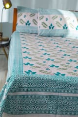 SootiSyahi 'Vibrant Essence' Handblock Printed Cotton Bedsheet