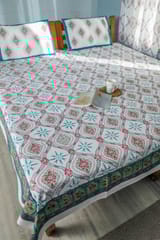 SootiSyahi 'Summer Window' Handblock Printed Cotton Bedsheet