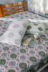 SootiSyahi 'Valley of Blooms' Handblock Printed Cotton Bedsheet