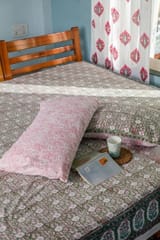 SootiSyahi 'Vatika' Handblock Printed Cotton Bedsheet