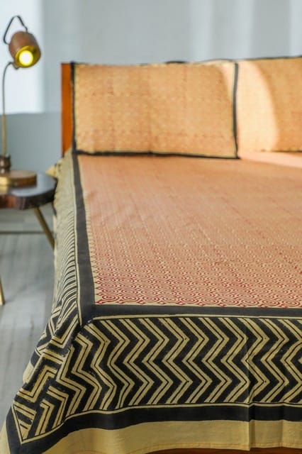 SootiSyahi 'Reddish Waves' Handblock Printed Cotton Bedsheet