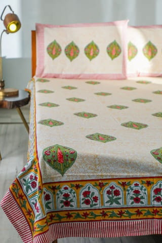 Sootisyahi 'Essence of color' Handblock Printed Cotton Bedsheet