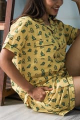 Sootisyahi 'Glowy Penguine' Azofree Handblock Printed Pure Cotton Night Suit