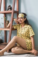 Sootisyahi 'Glowy Penguine' Azofree Handblock Printed Pure Cotton Night Suit