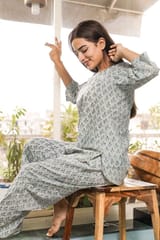 Sootisyahi 'Crystal Curiousity ' Azofree Handblock Printed Pure Cotton Night Suit