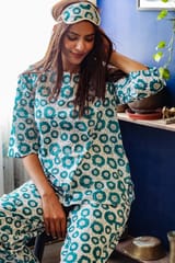 Sootisyahi 'Summer Glory ' Azofree Handblock Printed Pure Cotton Night Suit