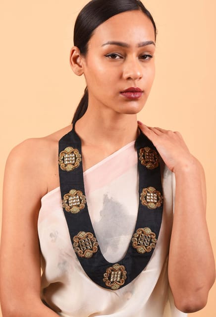 Freeque -  Heiress Embroidered Neckpiece