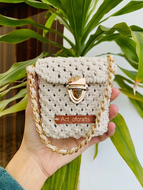 Act of Craft - Macrame Coin Purse