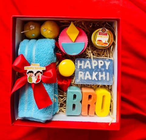 The Bubble Bliss-Brotherly Bond Celebration Gift Hamper