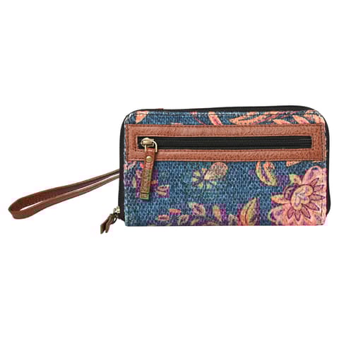 https://cdn.shopify.com/s/files/1/0747/7732/9954/files/20.04.2305123.jpg?v=1690900213