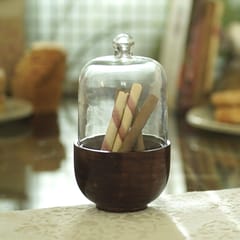 Courtyard-Corjuem Cloche