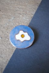 Ekibeki-Ande ka Funda Lapel Pin
