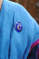 Ekibeki-Chanda Lapel Pin