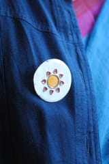 Ekibeki-Sooraj Lapel Pin