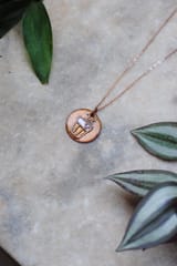 Ekibeki-Chaai Paani Pendant