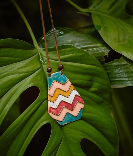 https://cdn.shopify.com/s/files/1/0649/5358/1790/products/Retro-Waves-Ekibeki-Copper-Enamel-Pendant-1.jpg?v=1659334024