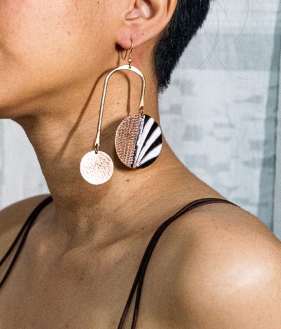 https://cdn.shopify.com/s/files/1/0649/5358/1790/products/Mobile-Danglers-Ekibeki-Copper-Enamel-Earrings-1.jpg?v=1658403383