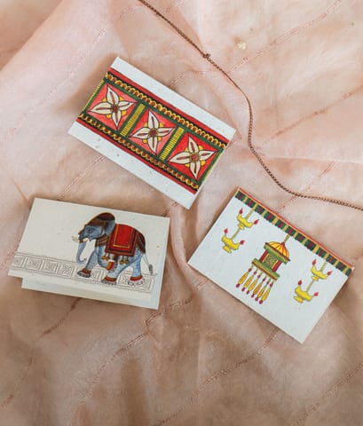 https://cdn.shopify.com/s/files/1/0649/5358/1790/products/Ekibeki-Set-of-6-Elephant-Recylced-paper-in-Chitrakathi-Art-Gift-cards-1.jpg?v=1661804869