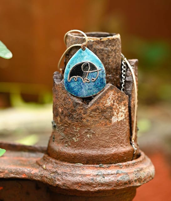 https://cdn.shopify.com/s/files/1/0649/5358/1790/products/Ekibeki-Blue-Elephant-copper-enamel-Pendant-1.jpg?v=1659293091