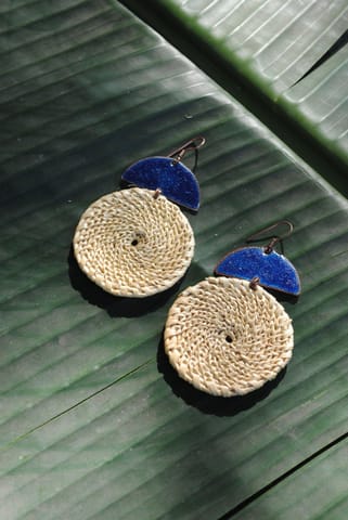 https://cdn.shopify.com/s/files/1/0649/5358/1790/products/chandrabindu-earrings-blue-14.jpg?v=1677220763