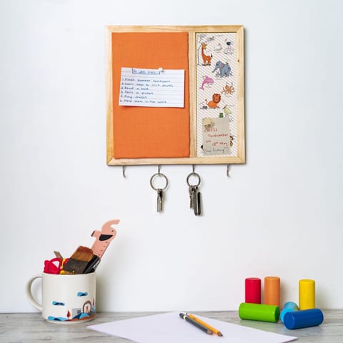 IVEI - Kids Metal Board Pinboard with Hooks - Orange